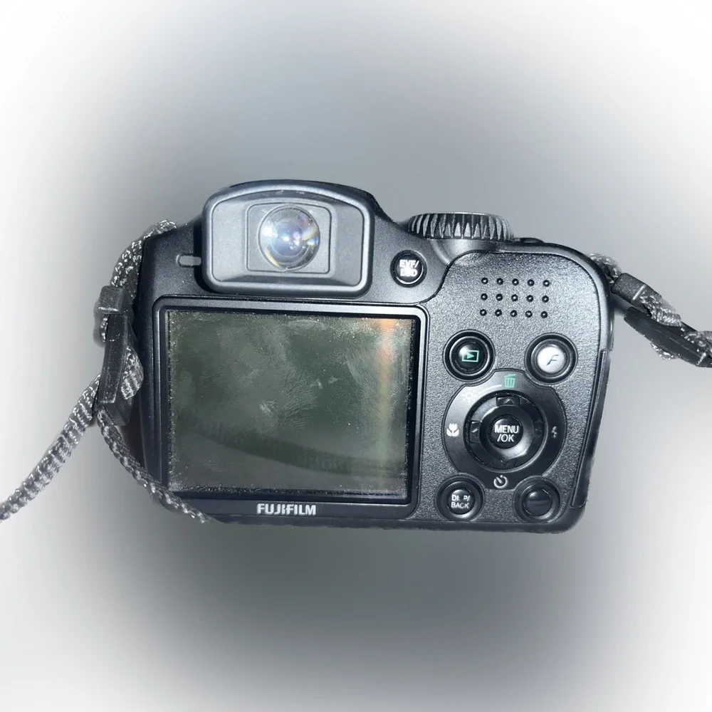 Fujifilm FinePix S700